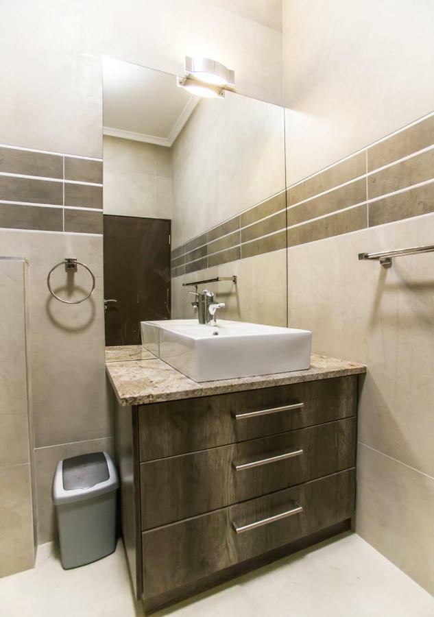 Hnt Atlantic Self Catering Apartment Swakopmund Exterior photo